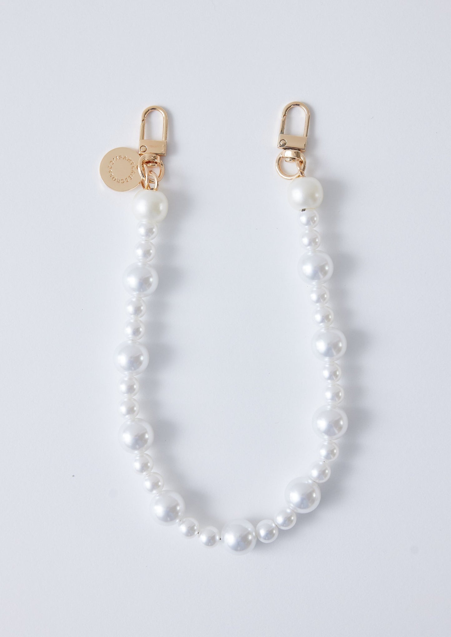 Detachable Pearl Wristlet for phone cases, gold clasp.