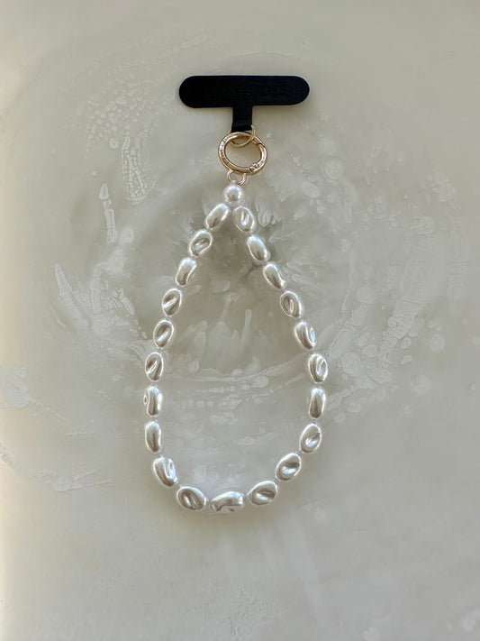 Pearl Wristlet - With Universal Phone Patch